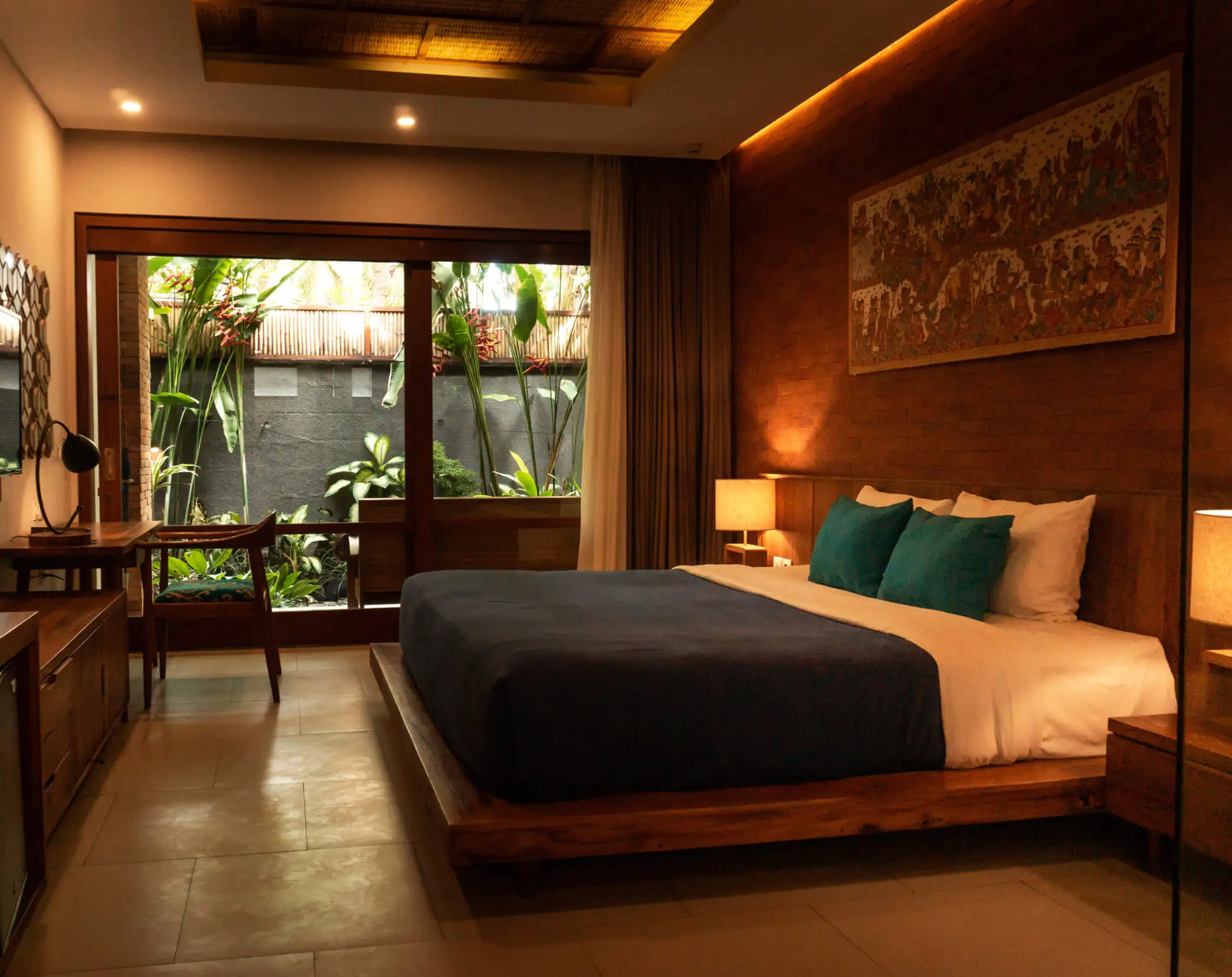 room 01